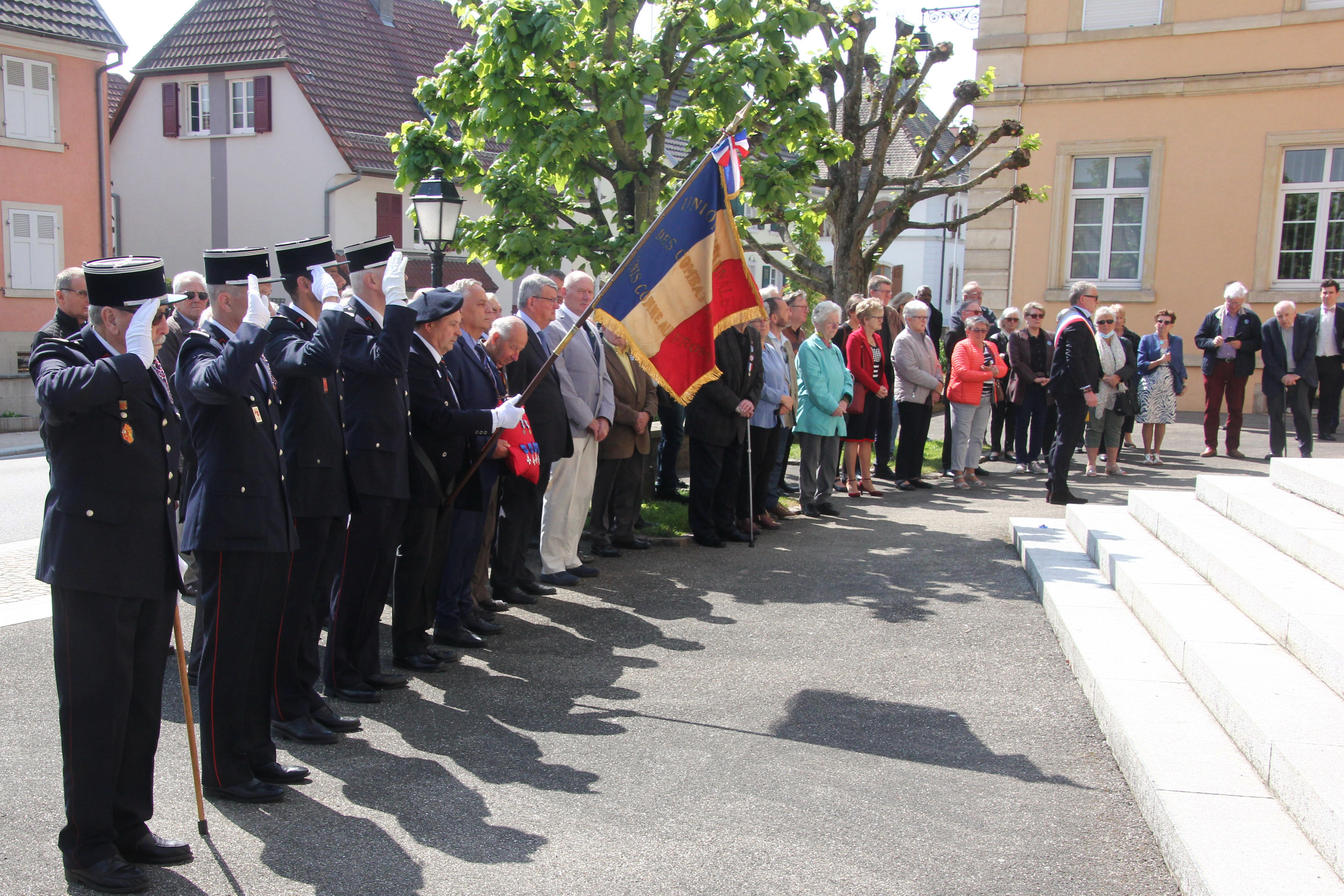 8 mai