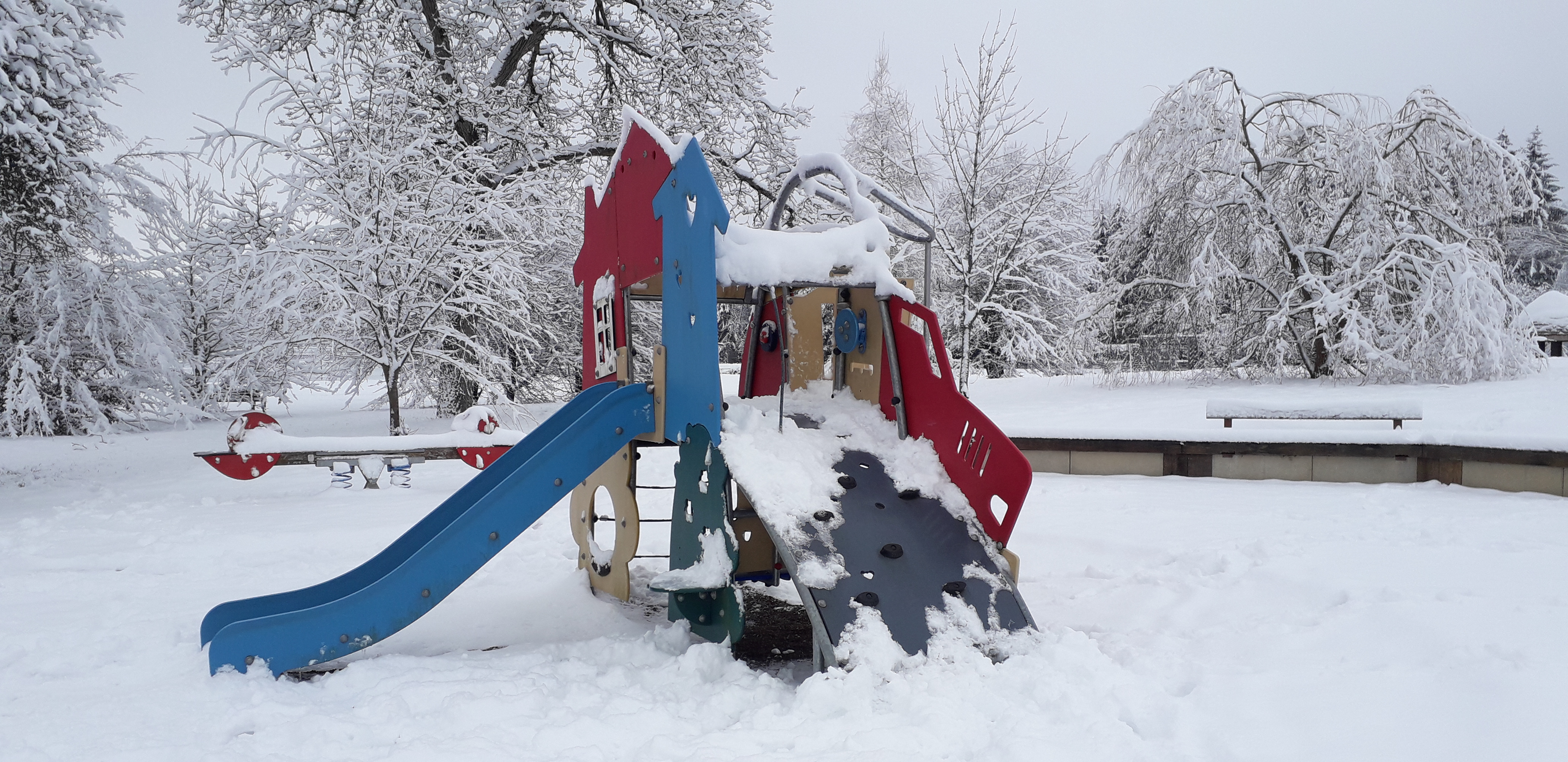 Aire de jeux - photo Vronique LIDIN